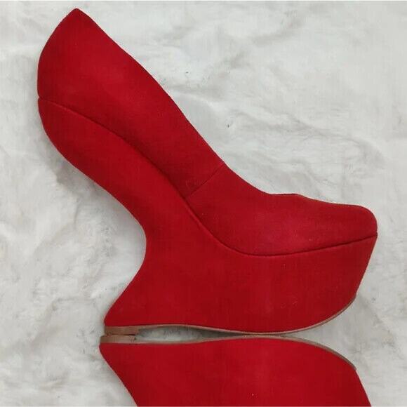 Red Vintage Y2K suede platform Pump by Aldo sz 8.5 - Picture 8 of 11